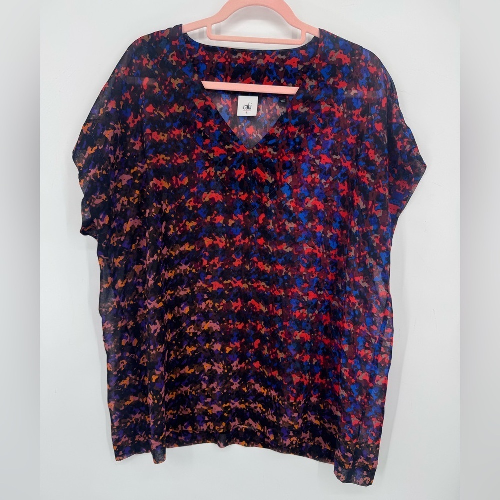 CAbi The Bonus Print Women’s Blue Red Sheer V-Neck Lightweight Blouse Size Large